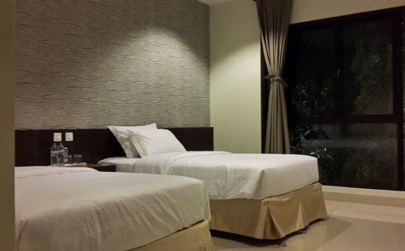 Guest Room di 21 Lodge Bali