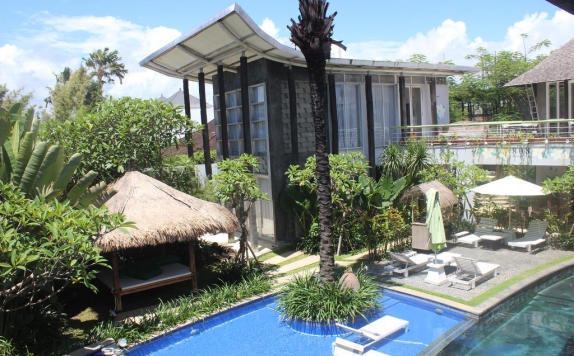 Swimming Pool di 808 Residence Bali