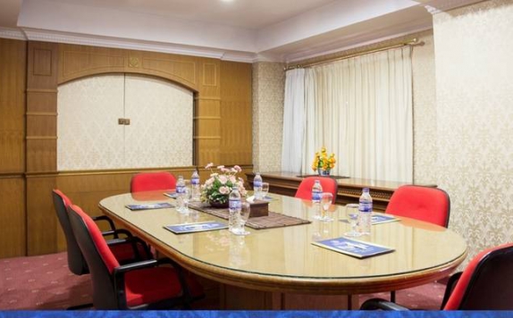 meeting room di Abadi Hotel