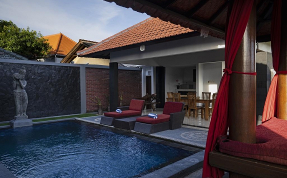 Swimming Pool di Alamanda Canggu Villa by GAMMA Hospitality