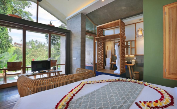 Bedroom di Amora Ubud Boutique Villas