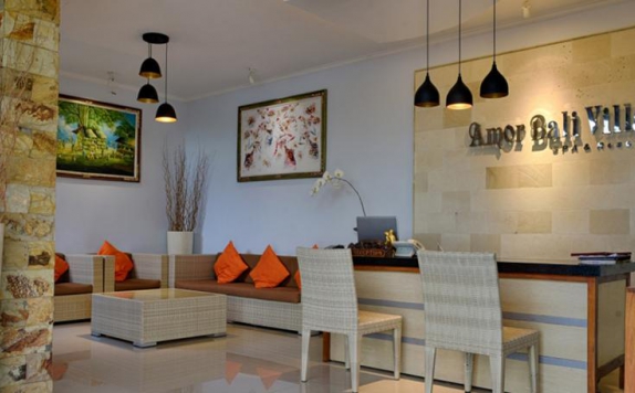 Receptionist di Amor Bali Villa Spa & Resort