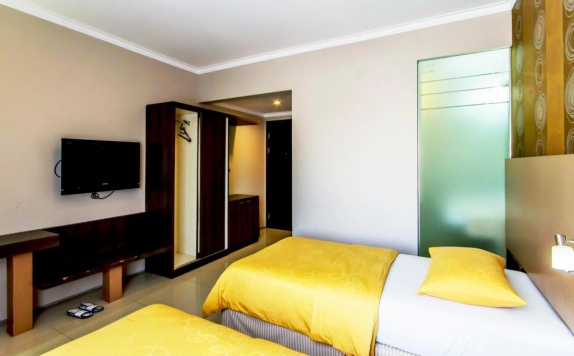 Twin bed di Andelir Hotel