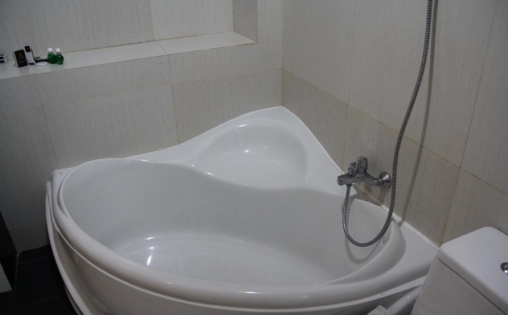 Bathroom di Antoni Hotel
