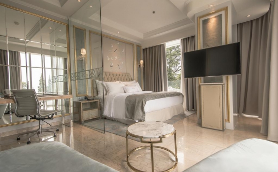 Interior badroom di Art Deco Luxury Hotel and Residence