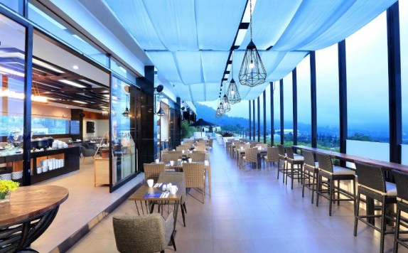 Fasilitas Hotel di Aston Inn Batu