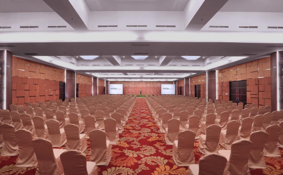 Ballroom di Aston Madiun Hotel & Conference Center