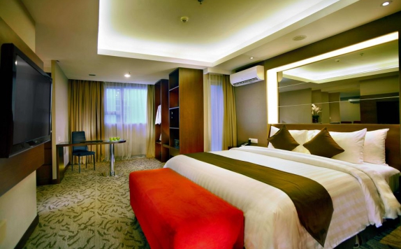 Bedroom di Aston Pluit Hotel and Residence