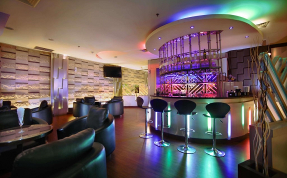 bar di Aston Pontianak Hotel and Convention Center