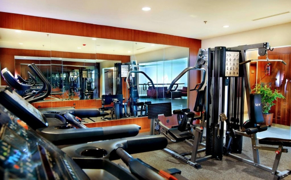Gym di Aston Tanjung City Hotel