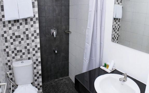 Bathroom di ATA Hotel Kedoya