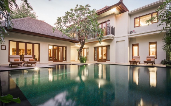 Swimming Pool di Awarta Nusa Dua Luxury Villas and Spa