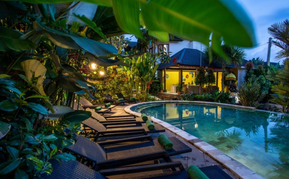 swiming pool di Bakung Ubud Resort & Villa