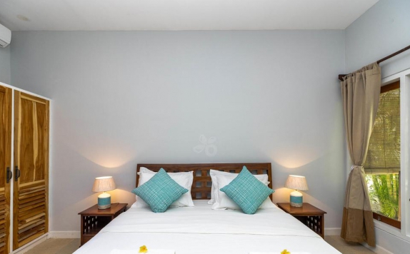 Tampilan Bedroom Hotel di Bale Sampan Bungalows