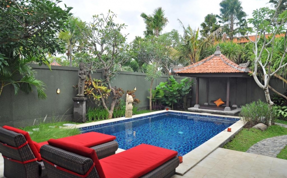 Swimming Pool di Bali Aroma Exclusive Villas