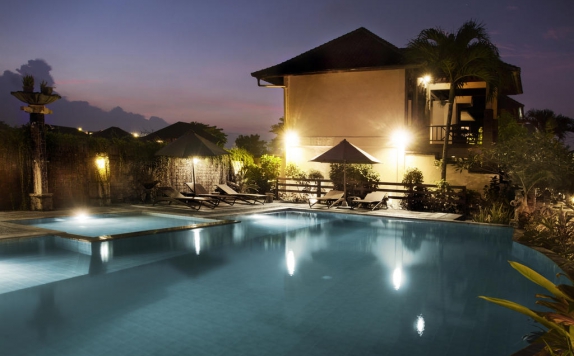 Swimming Pool di Bali Ayu Hotel