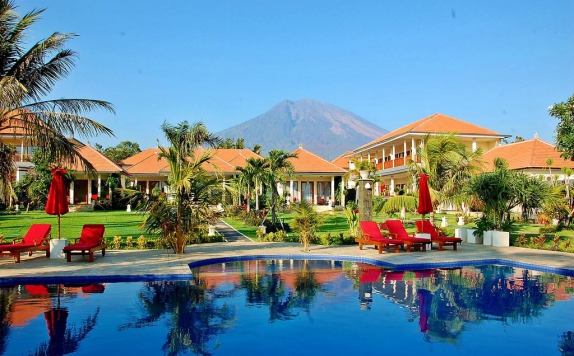 Swimming Pool di Bali Dive Resort and Spa