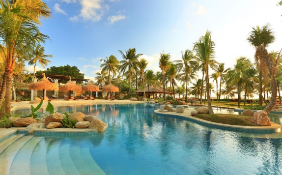 Swimming Pool di Bali Mandira Beach Resort & Spa