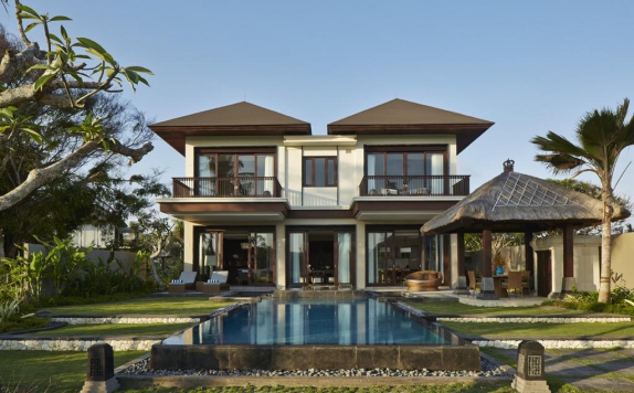 Front View di Bali National Golf Villas