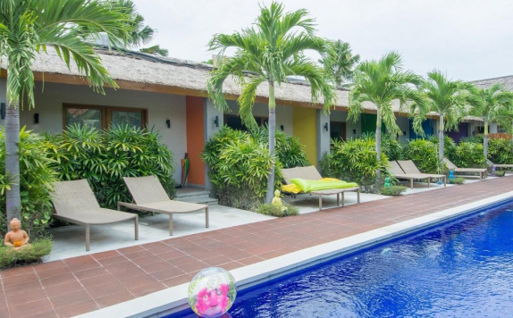 Outdoor Pool Hotel di Balinea Villa and Spa