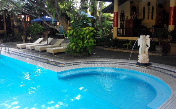 Swimming Pool di Bali Segara Tuban
