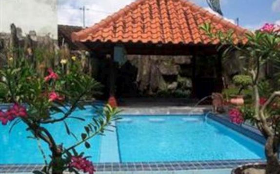 swiming pool di Bali Village Bagak