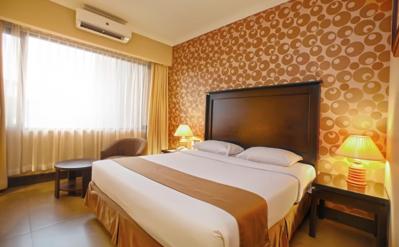 Tampilan Bedroom Hotel di Bali World Hotel