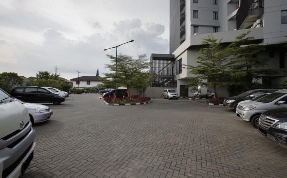 parking area di BATIQA Hotel Palembang