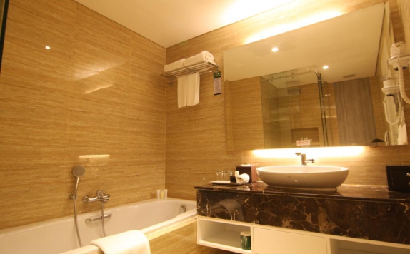 Bathroom di Best Western Premier Panbil