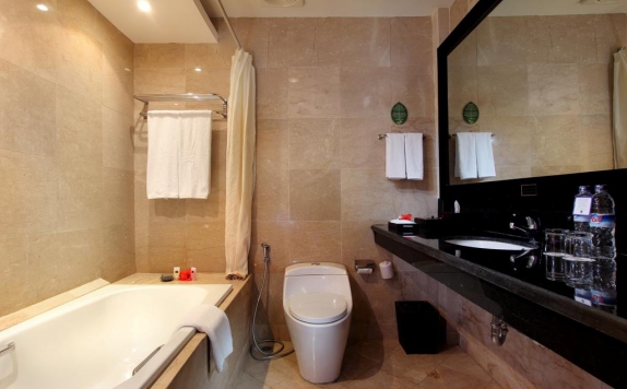 Bathroom di Best Western Resort Kuta
