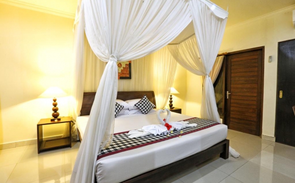 Tampilan Bedroom Hotel di Bhanuswari Resort Spa