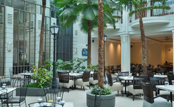 interior di Bidakara Grand Savoy Homann Hotel