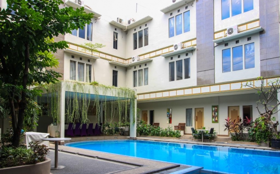 Swimming Pool di Bidari Hotel & Lounge
