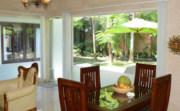 Dining Room di Buah Bali Villas