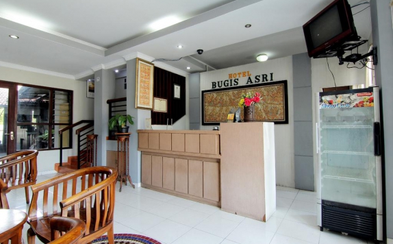 Receptionist di Bugis Asri Hotel