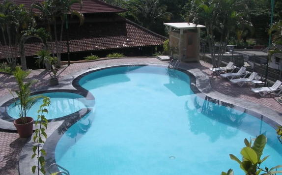 Swimming Pool di Bukit Senggigi Hotel