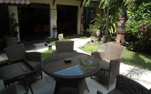 Tampilan Eksterior Hotel di Chantal Villas Bali