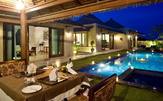 dining di Chateau de Bali Ungasan Boutique Villas and Spa