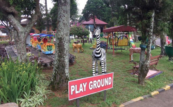 Play Ground di Ciloto Indah Permai Hotel Resort