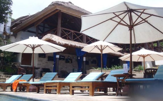 exterior di Coconuts Beach Resort
