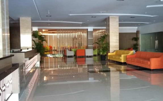 Lobby di Dalton Hotel Makassar