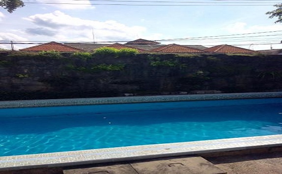 Outdoor Pool Hotel di Darma Wisata Hotel