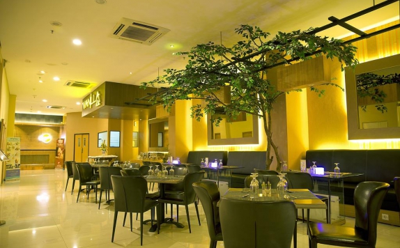 Restaurant di D cozie Hotel by Prasanthi