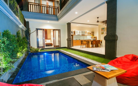 Swimming Pool di De' Bharata Bali Villas