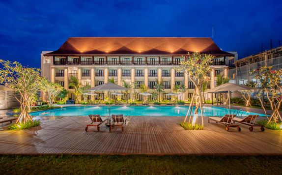 Swimming Pool di El Royale Hotel and Resort