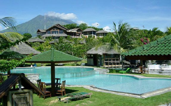Swimming Pool di Emerald Tulamben Resort and Spa