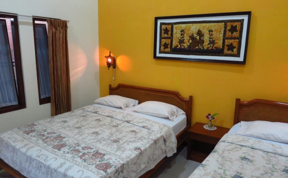 Tampilan Bedroom Hotel di Enny's Guest House