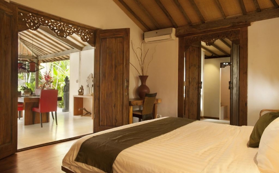 Tampilan Bedroom Hotel di Esterin Villa Ubud