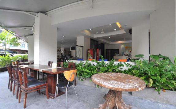interior di Everyday Smart Bali