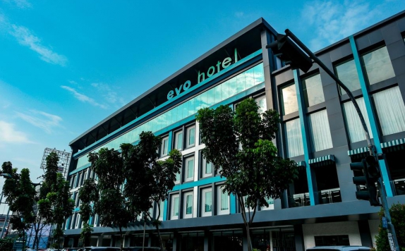 Front view di Evo Hotel Pekanbaru